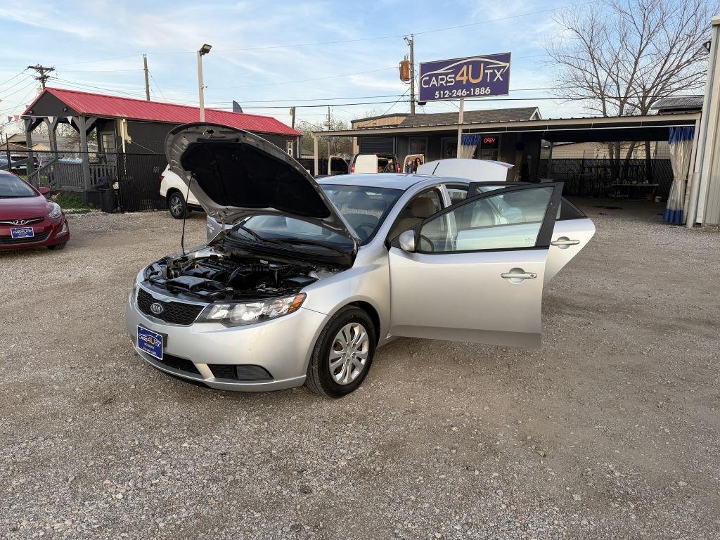 Kia Forte LX 2012