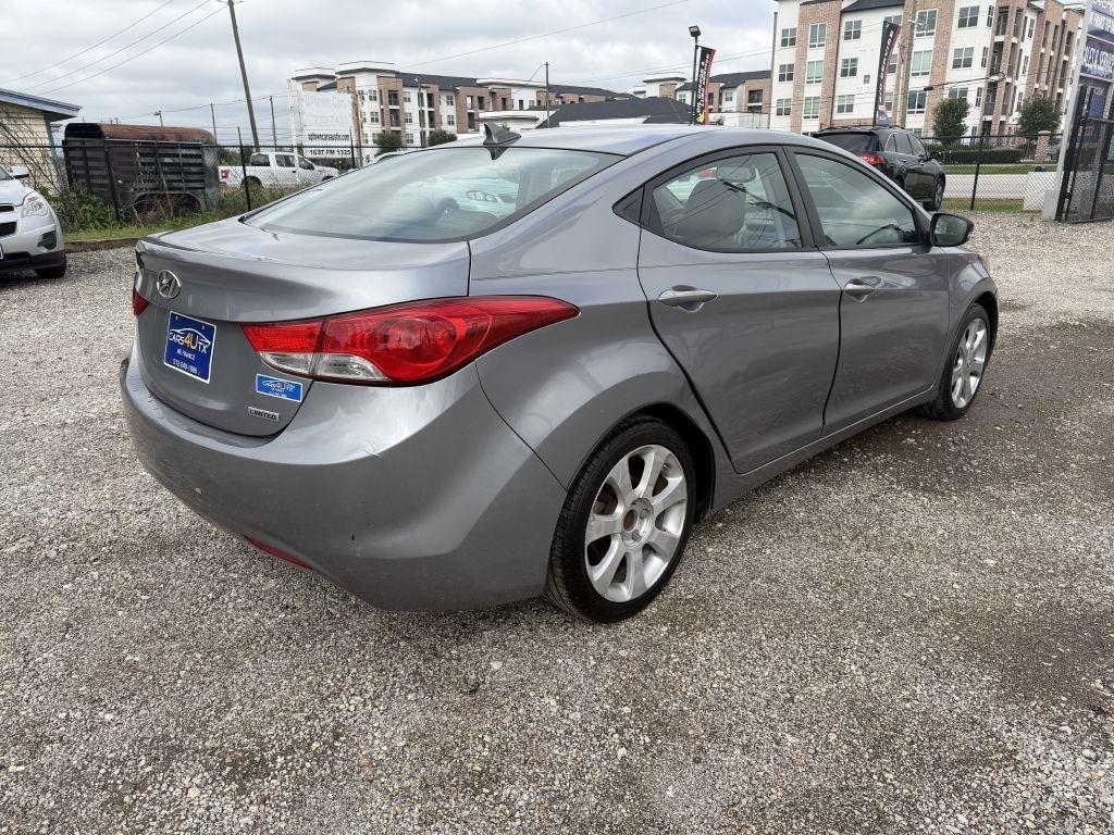 Hyundai Elantra Limited Auto 2013