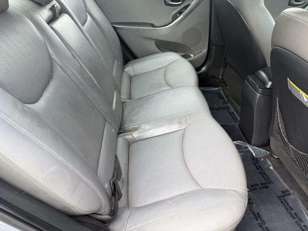 Hyundai Elantra Limited Auto 2013