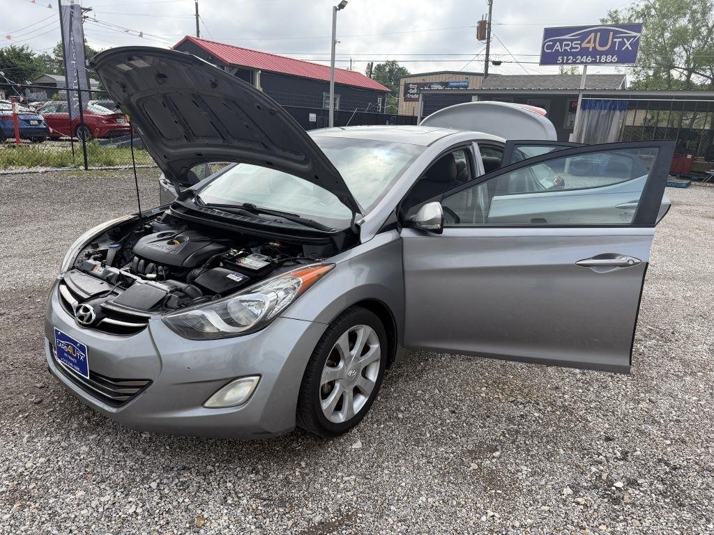 Hyundai Elantra Limited Auto 2013