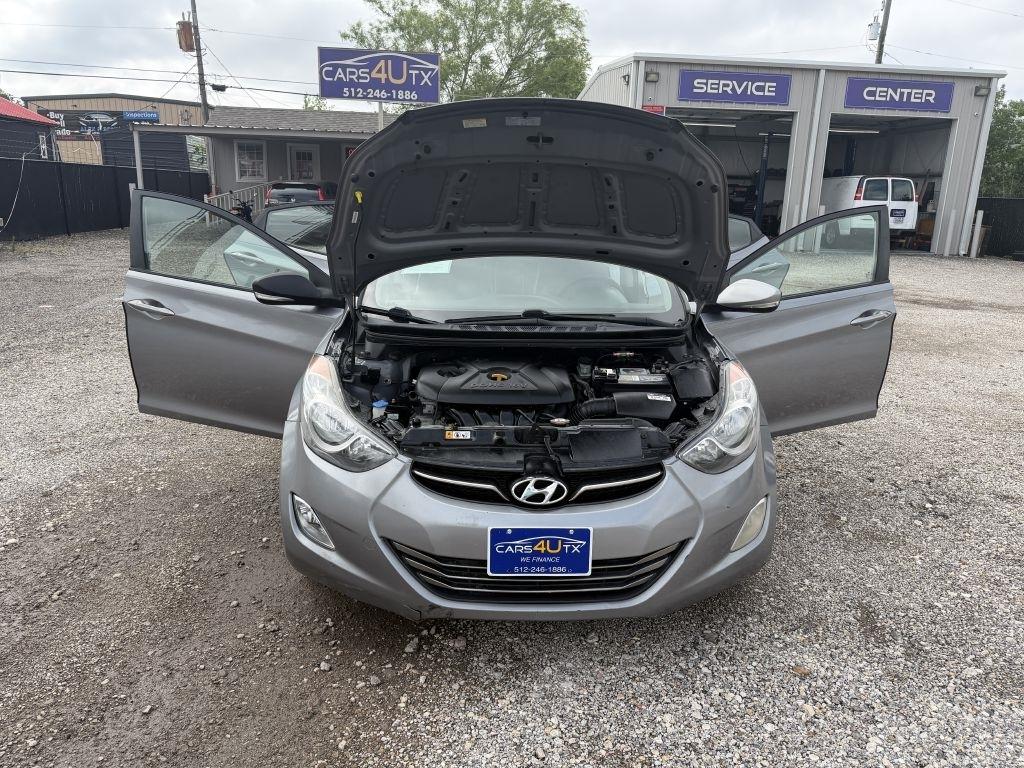 Hyundai Elantra Limited Auto 2013