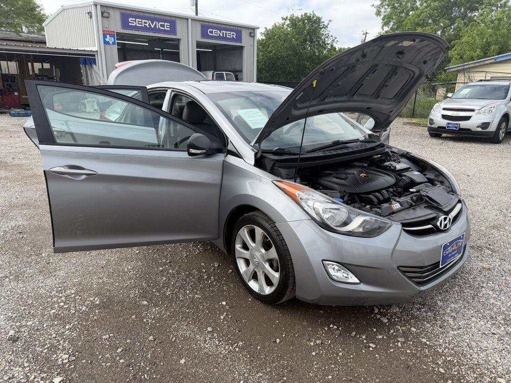 Hyundai Elantra Limited Auto 2013