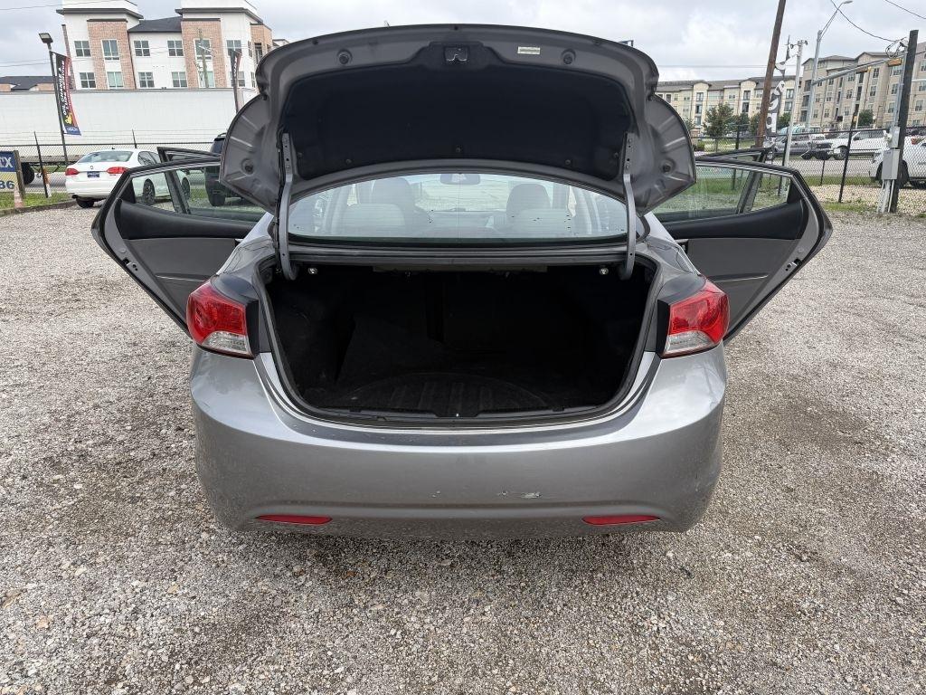 Hyundai Elantra Limited Auto 2013