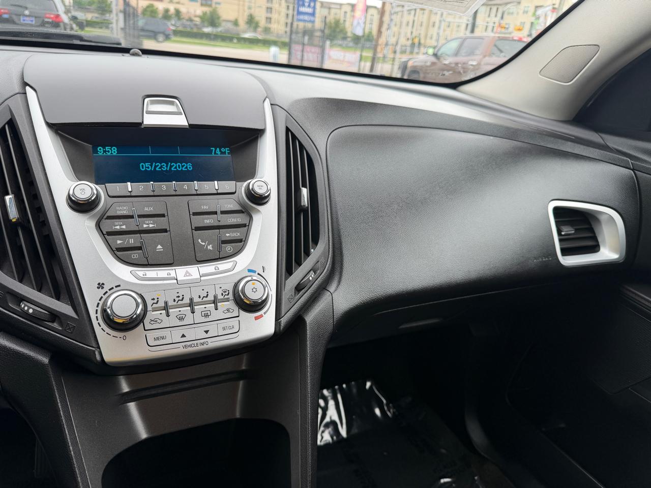 Chevrolet Equinox LT 2WD 2011