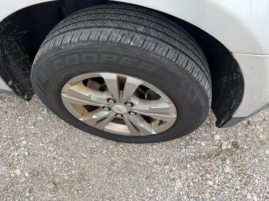 Chevrolet Equinox LT 2WD 2011