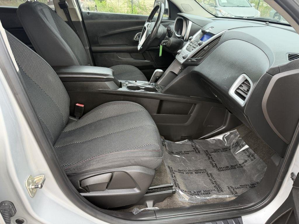 Chevrolet Equinox LT 2WD 2011