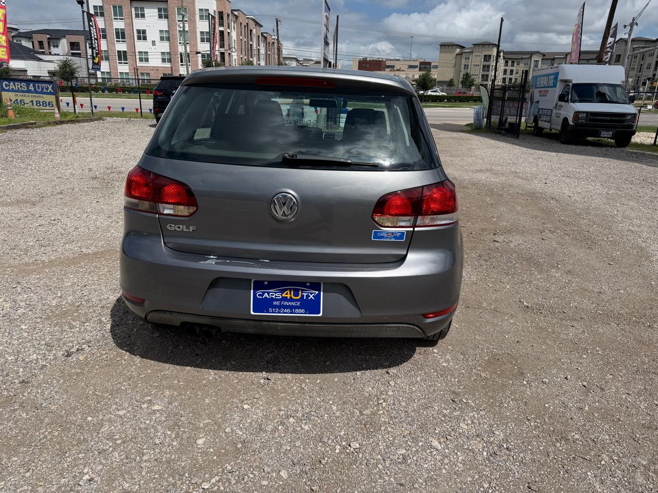 Volkswagen Golf 2.5L 4-Door 2012