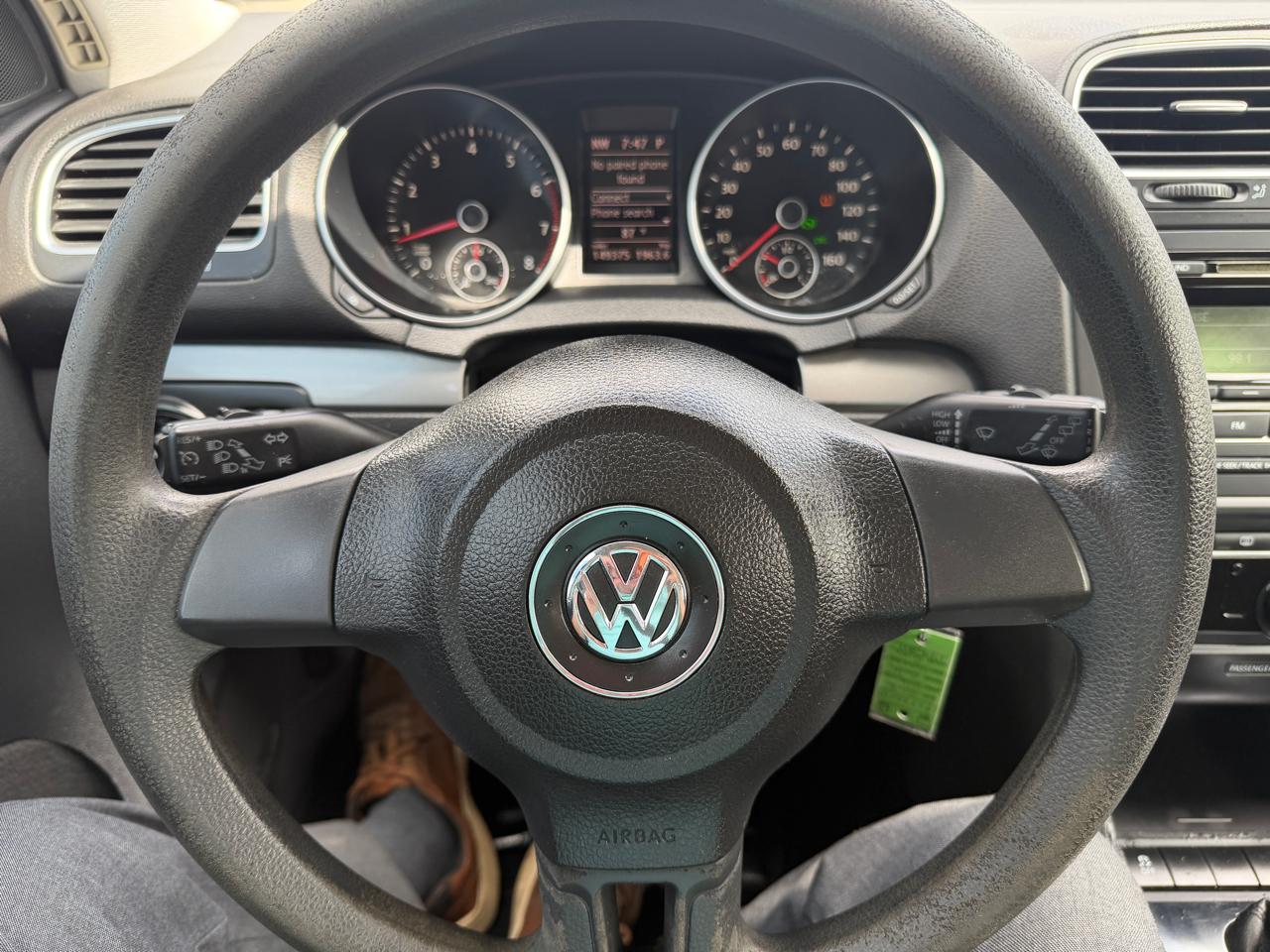 Volkswagen Golf 2.5L 4-Door 2012