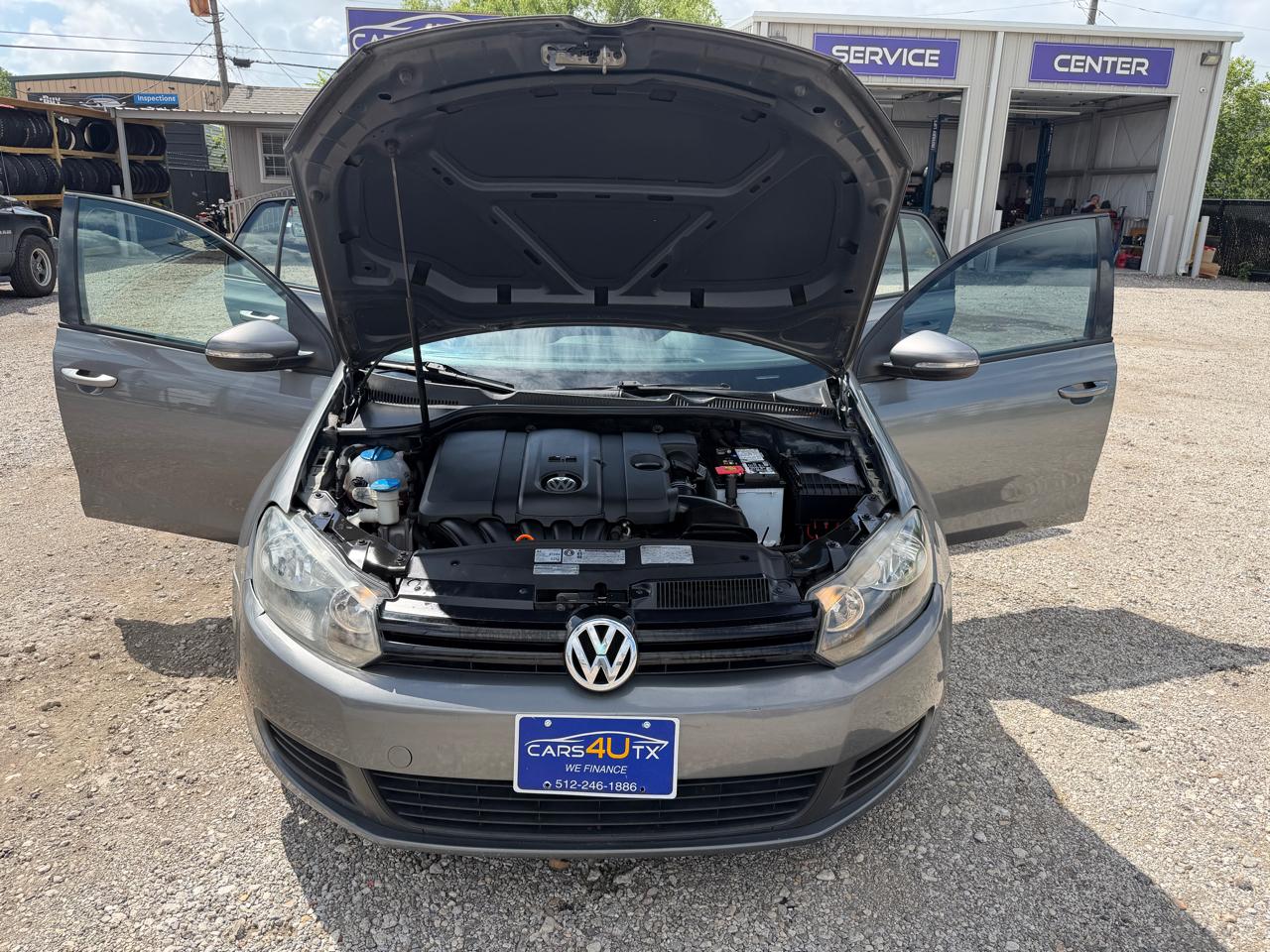 Volkswagen Golf 2.5L 4-Door 2012
