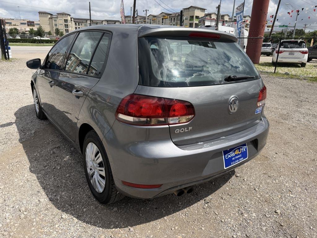 Volkswagen Golf 2.5L 4-Door 2012