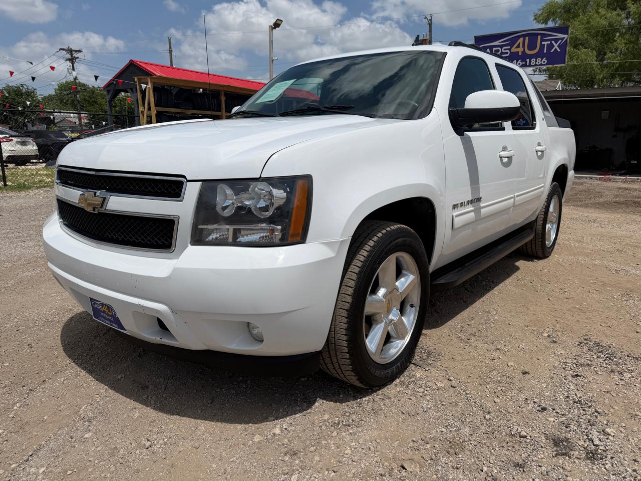 Chevrolet Avalanche LT 2WD 2010