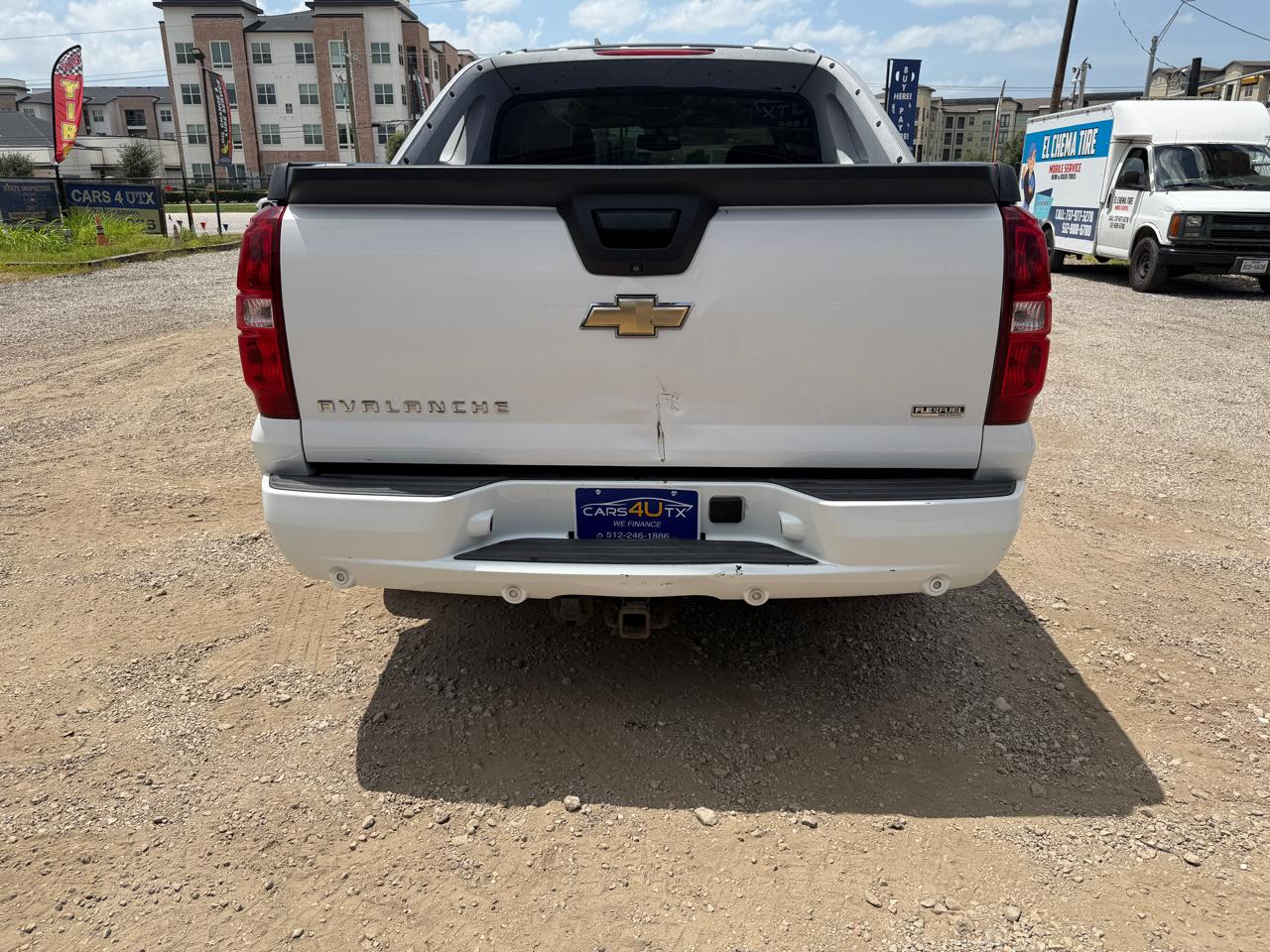 Chevrolet Avalanche LT 2WD 2010