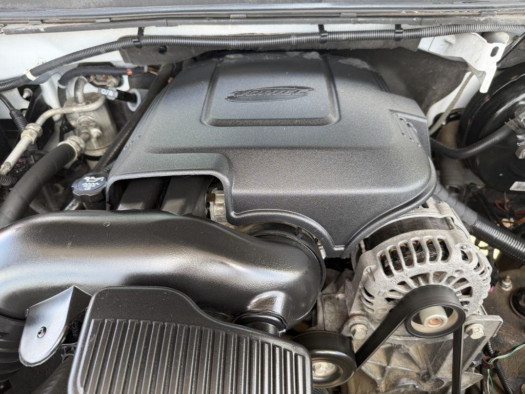 Chevrolet Avalanche LT 2WD 2010