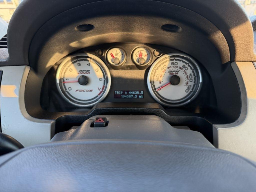 Ford Focus SE Sedan 2008