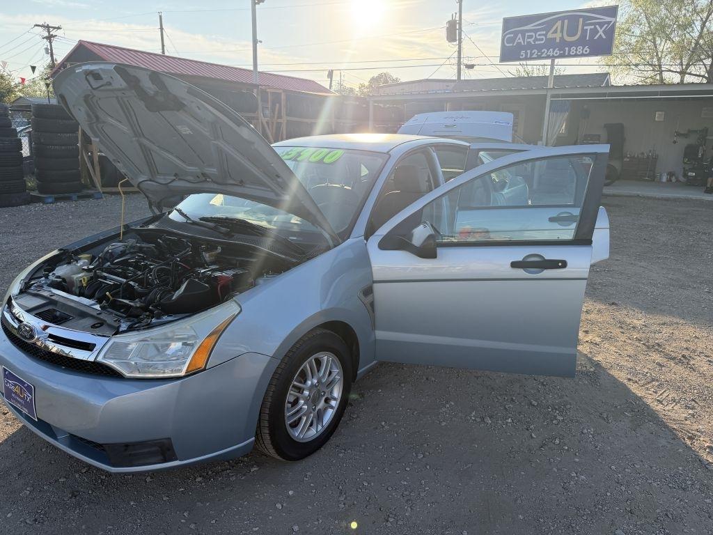 Ford Focus SE Sedan 2008