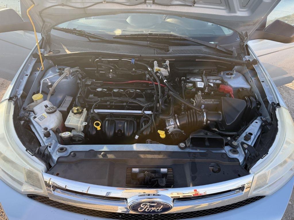 Ford Focus SE Sedan 2008