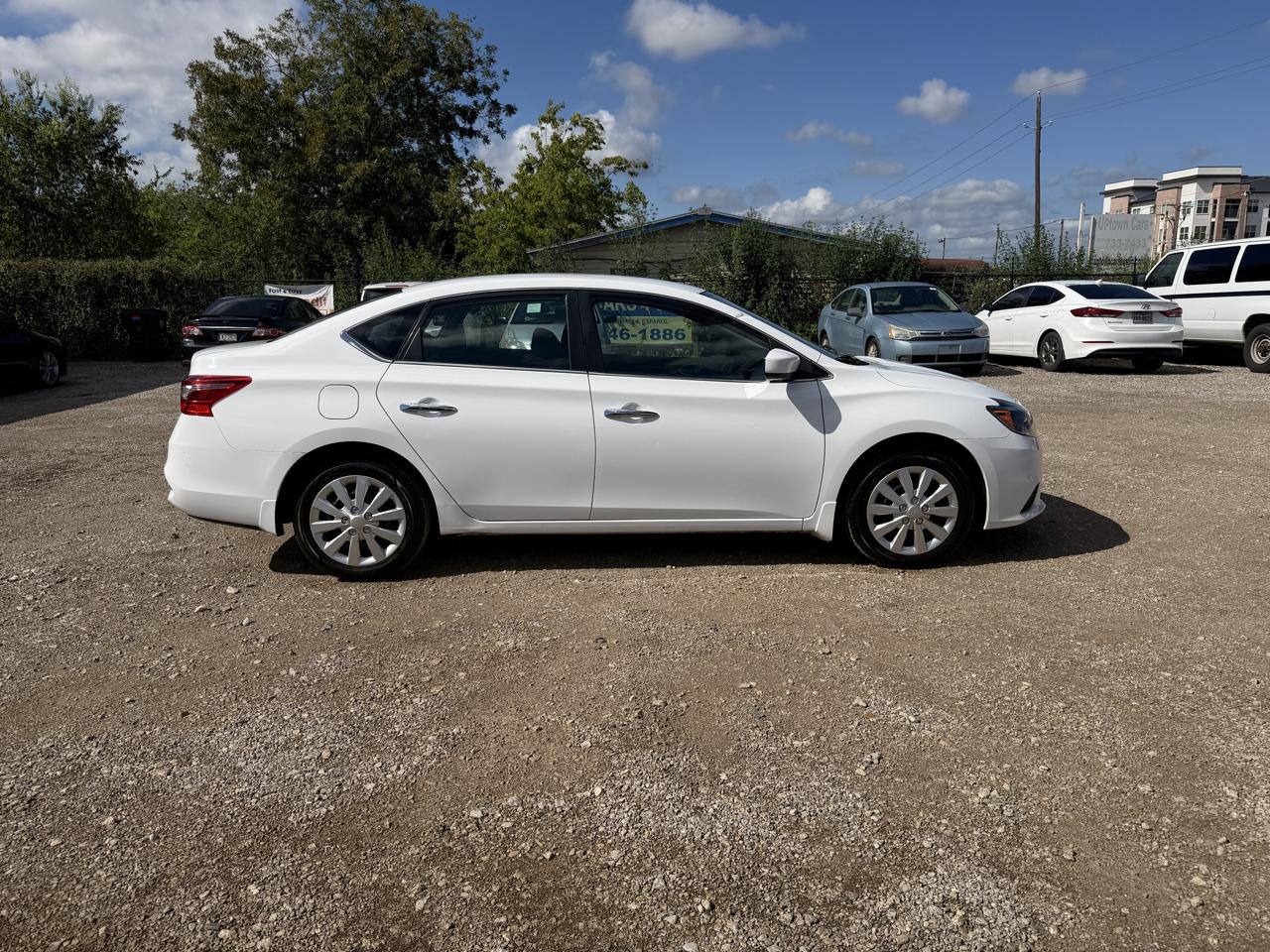 Nissan Sentra S 2019