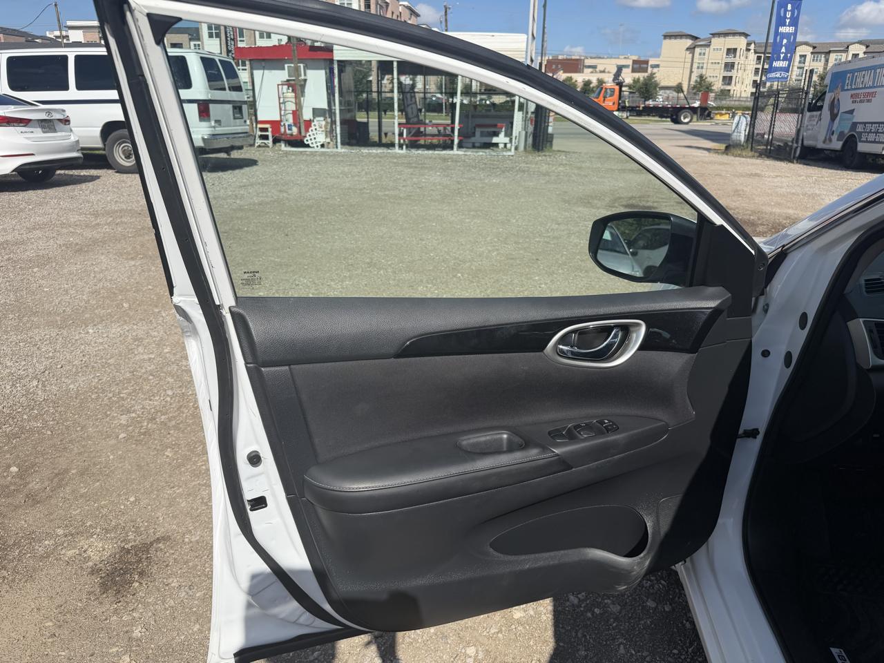Nissan Sentra S 2019