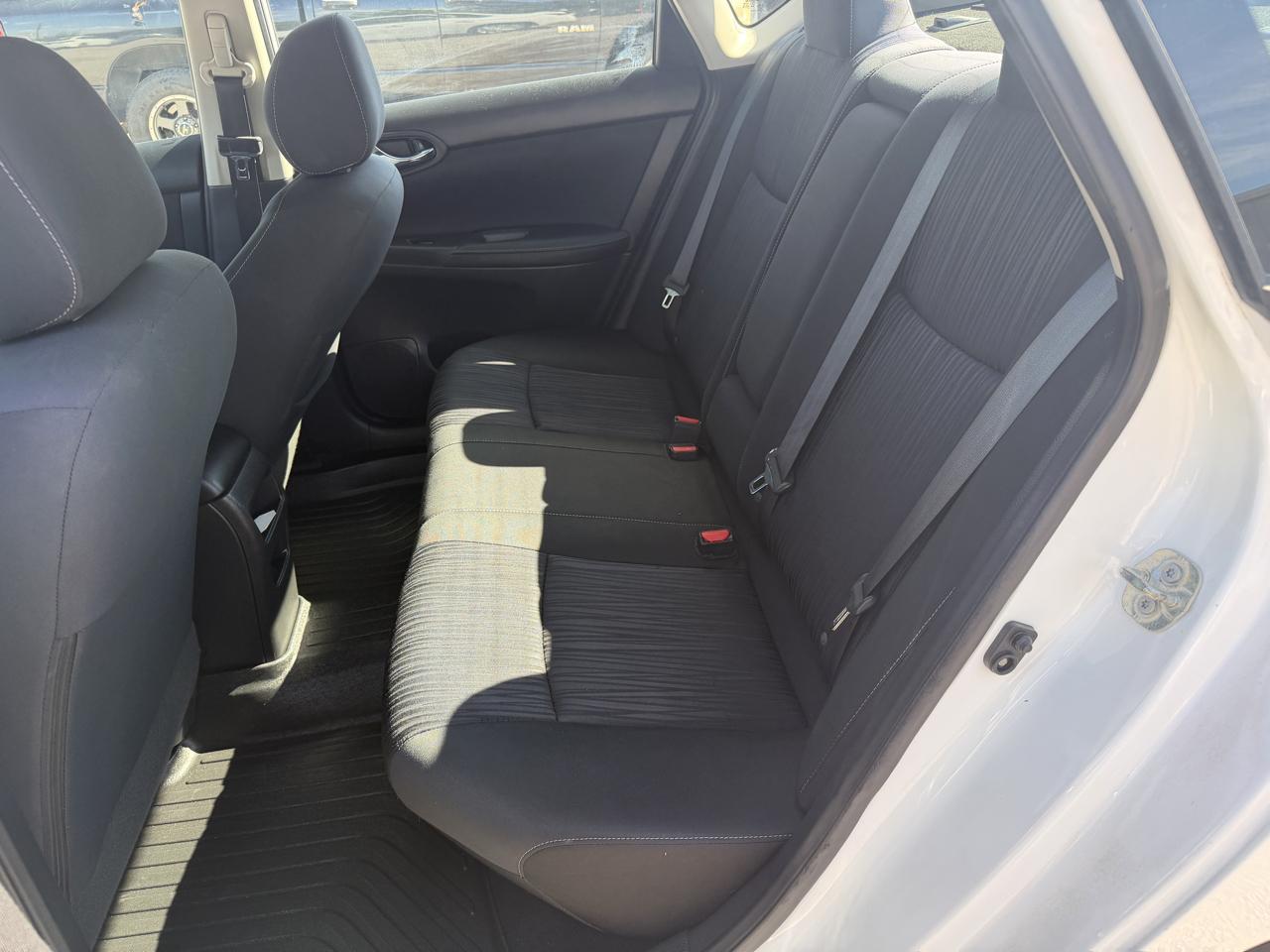 Nissan Sentra S 2019