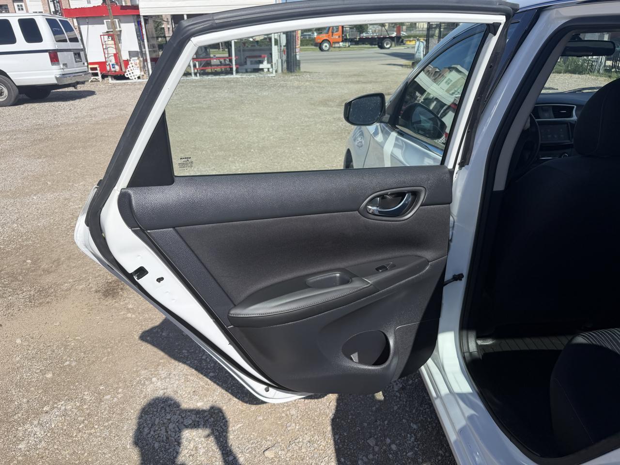 Nissan Sentra S 2019