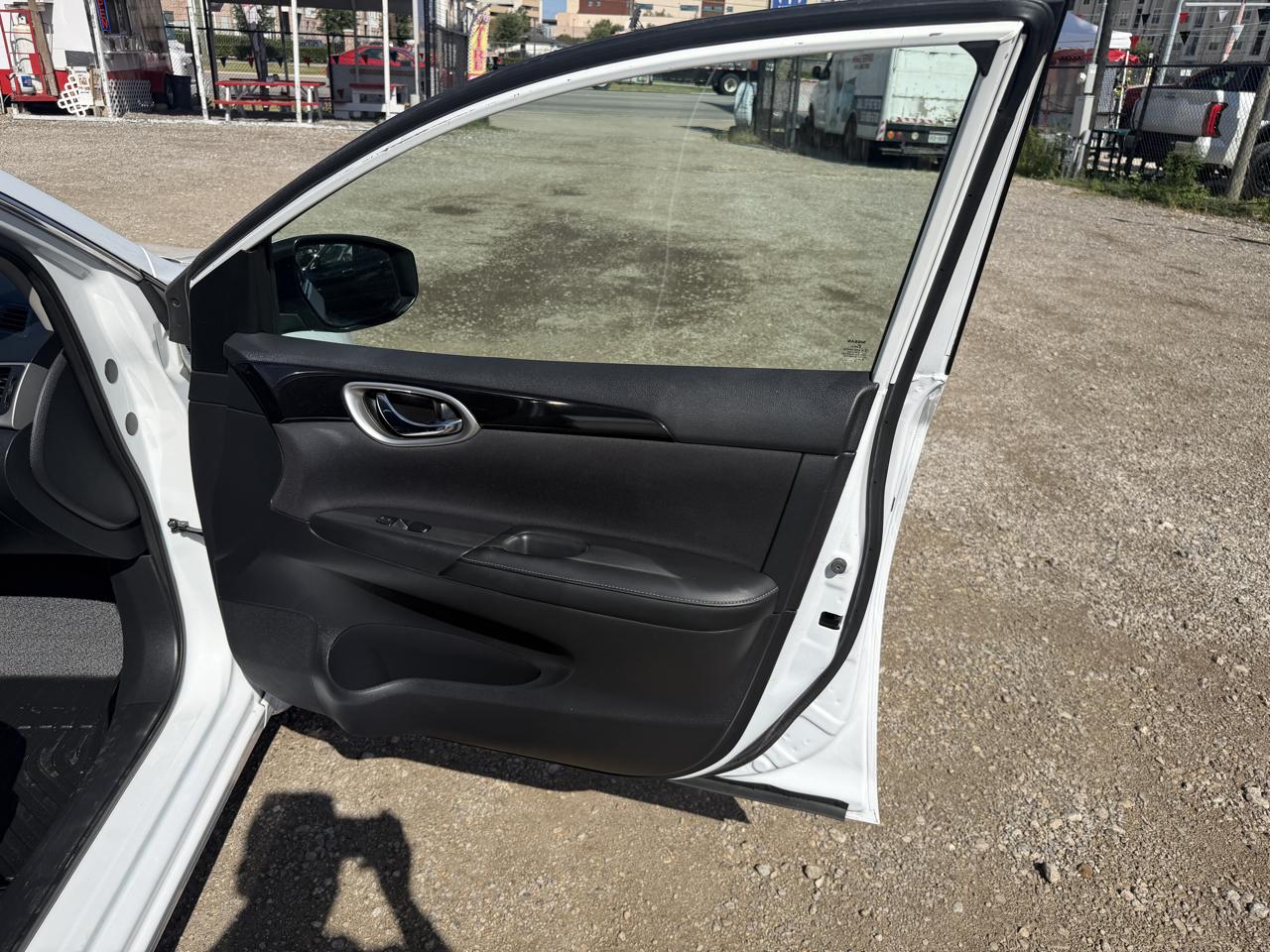 Nissan Sentra S 2019