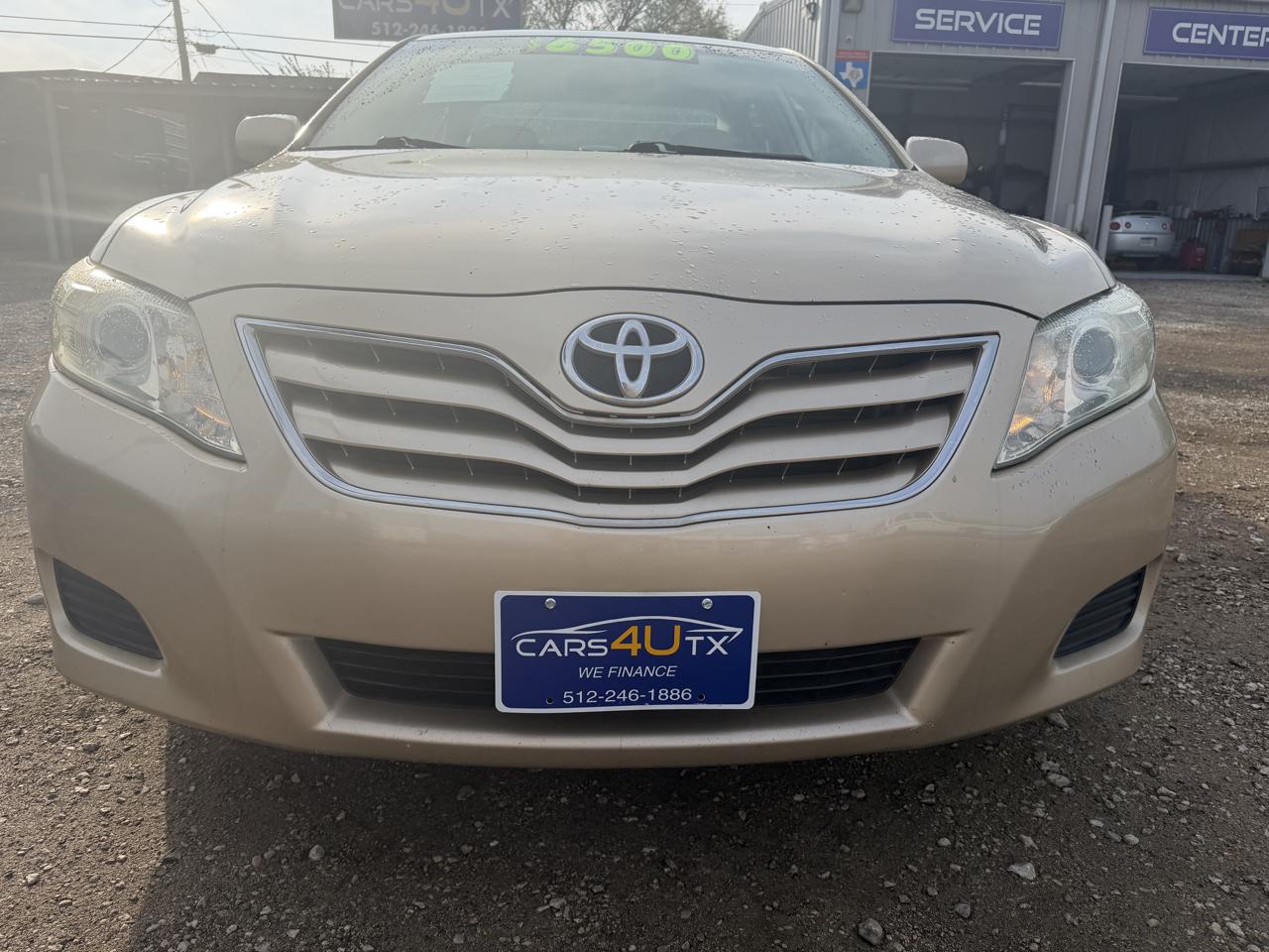 Toyota Camry 4dr Sdn XLE Auto 2010