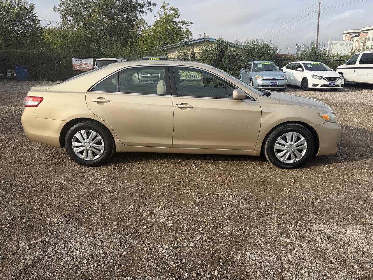 Toyota Camry 4dr Sdn XLE Auto 2010