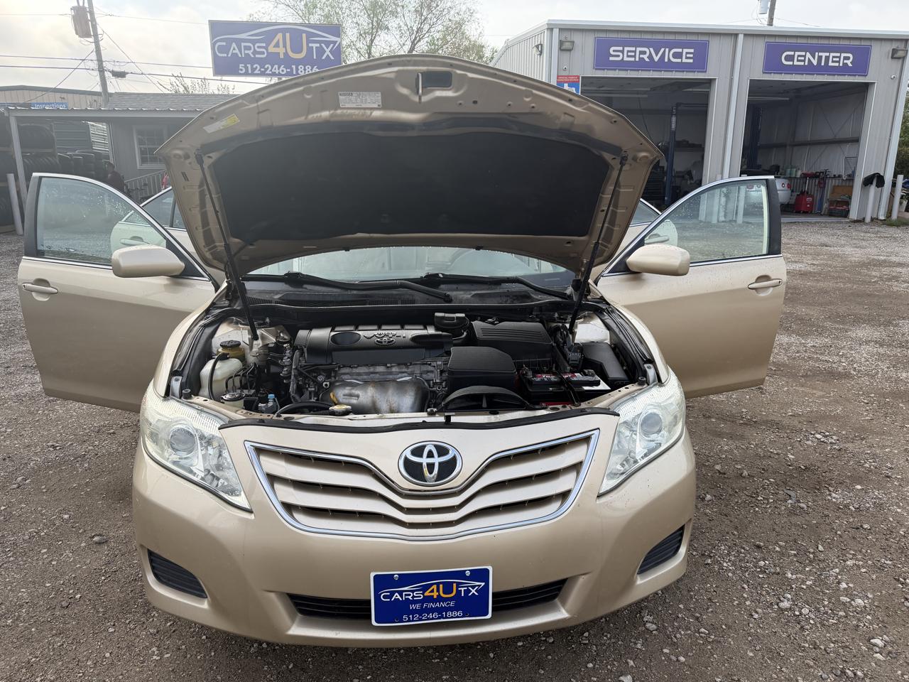 Toyota Camry 4dr Sdn XLE Auto 2010