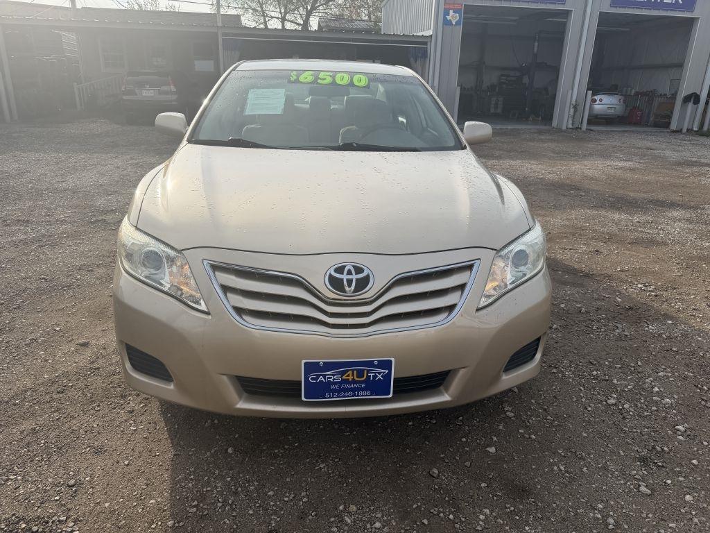 Toyota Camry 4dr Sdn XLE Auto 2010