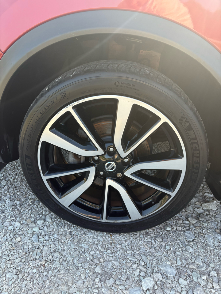 Nissan Rogue Sport AWD SL 2017