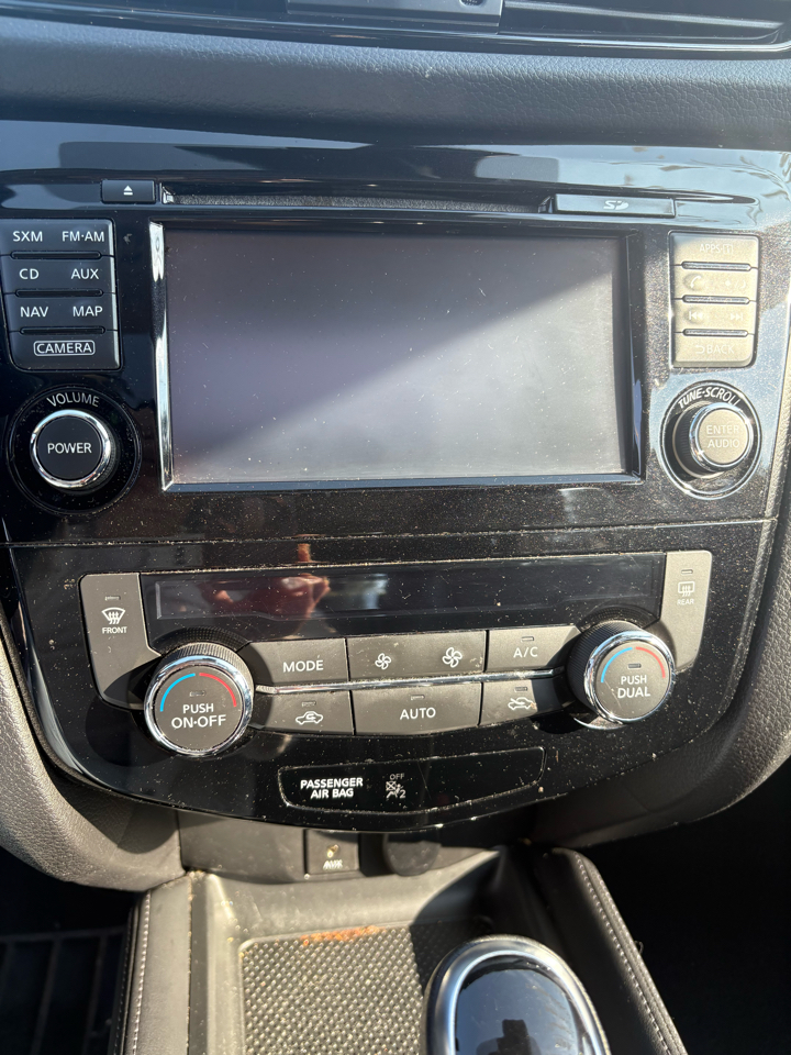 Nissan Rogue Sport AWD SL 2017