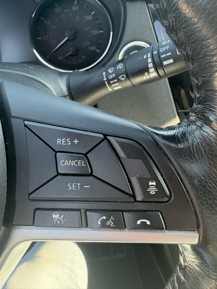 Nissan Rogue Sport AWD SL 2017