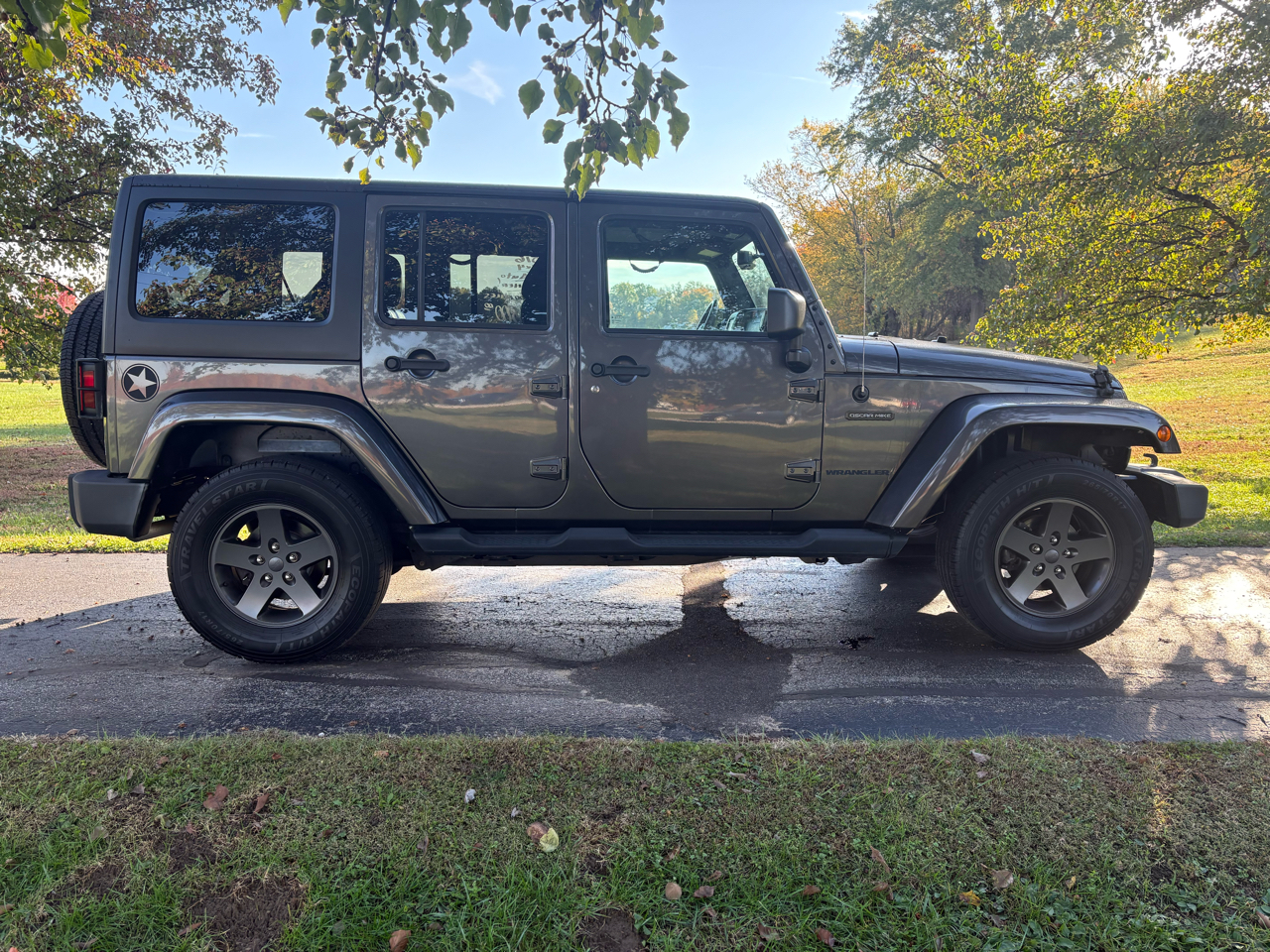 Jeep Wrangler Unlimited 4WD 4dr Freedom *Ltd Avail* 2016