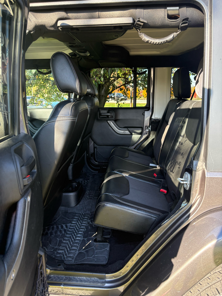 Jeep Wrangler Unlimited 4WD 4dr Freedom *Ltd Avail* 2016