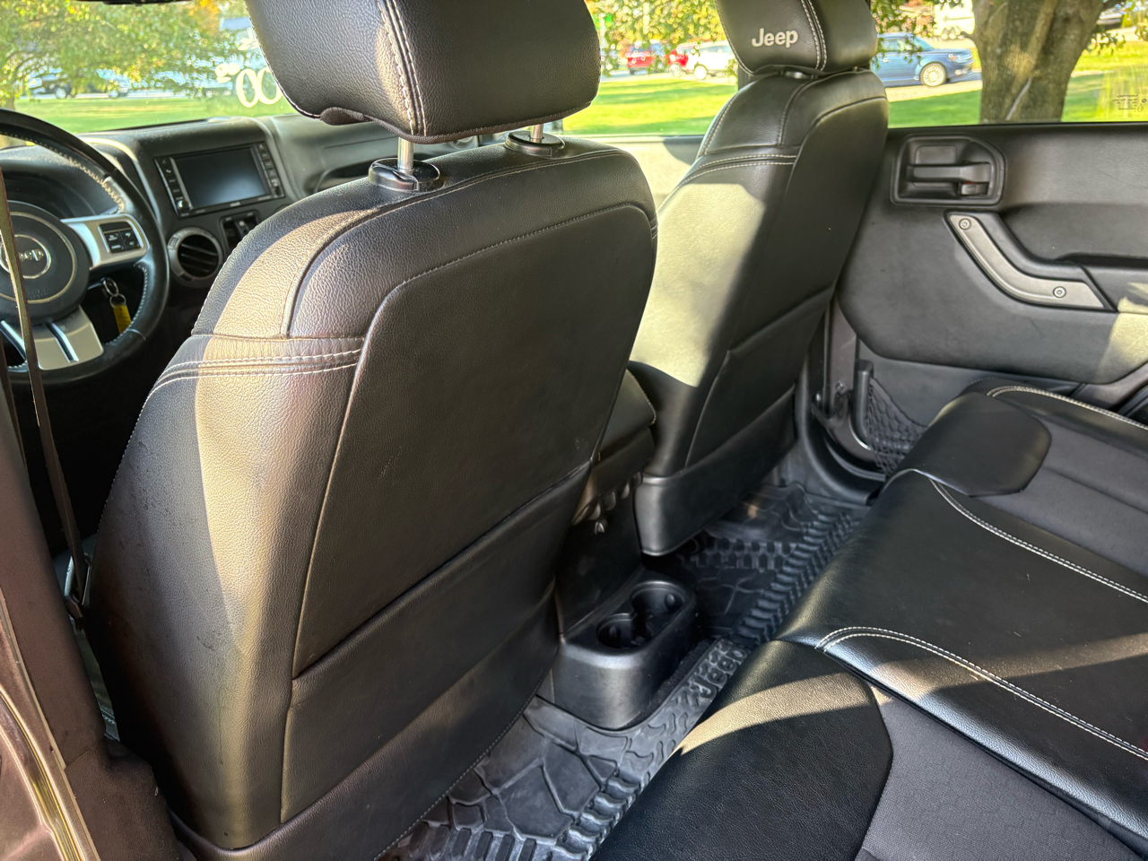 Jeep Wrangler Unlimited 4WD 4dr Freedom *Ltd Avail* 2016