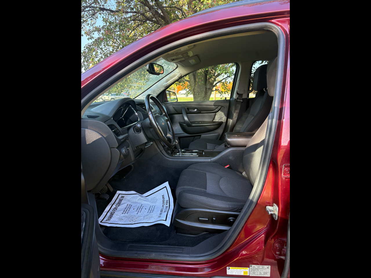 2017 Chevrolet Traverse AWD 4dr LT w/2LT