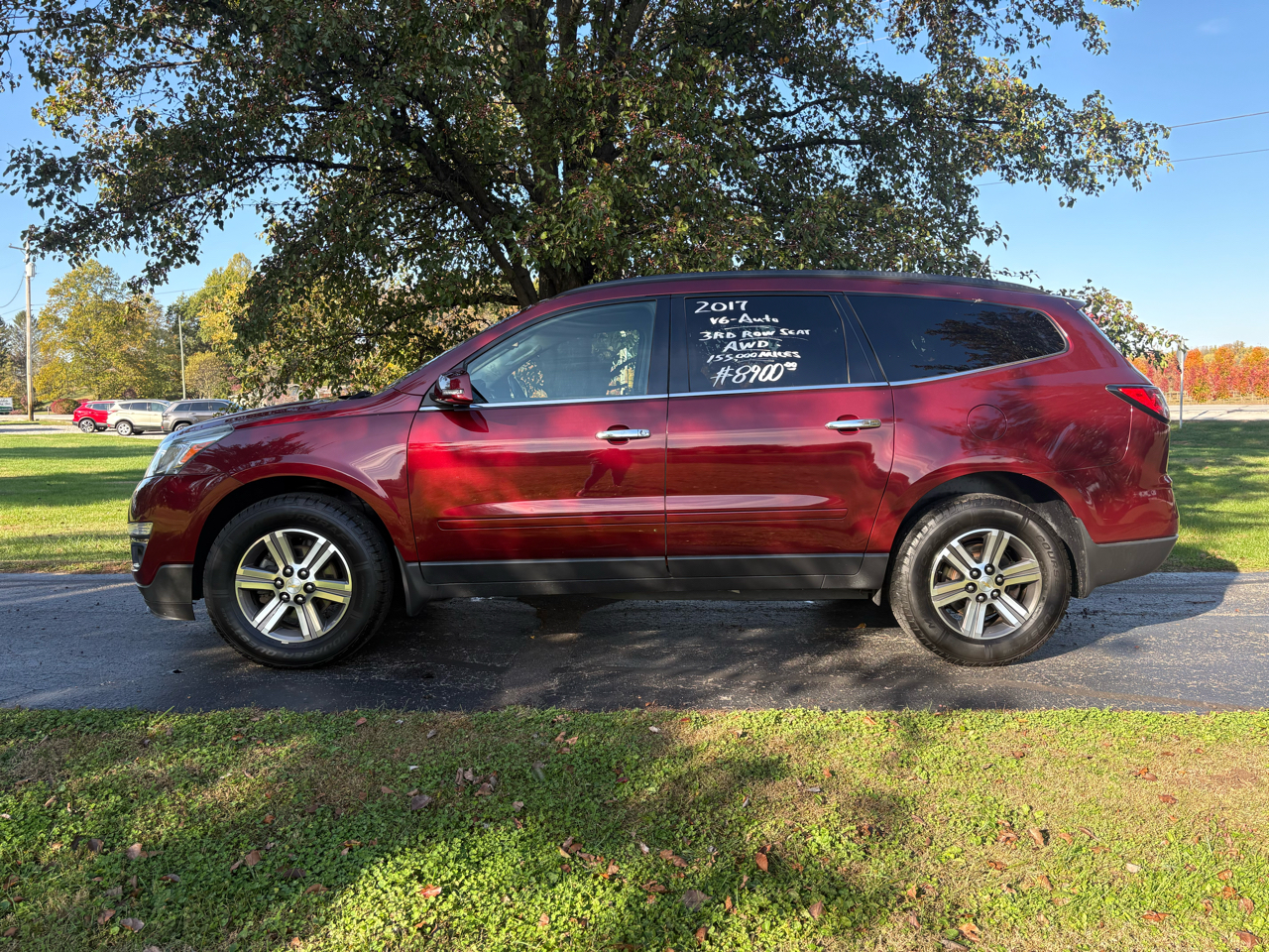 2017 Chevrolet Traverse AWD 4dr LT w/2LT