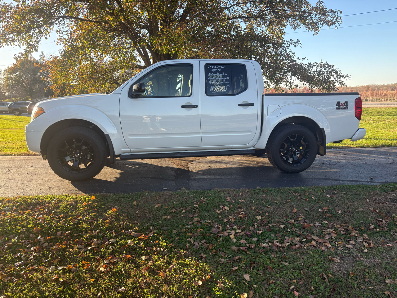 2020 Nissan Frontier Crew Cab 4x4 SV Auto