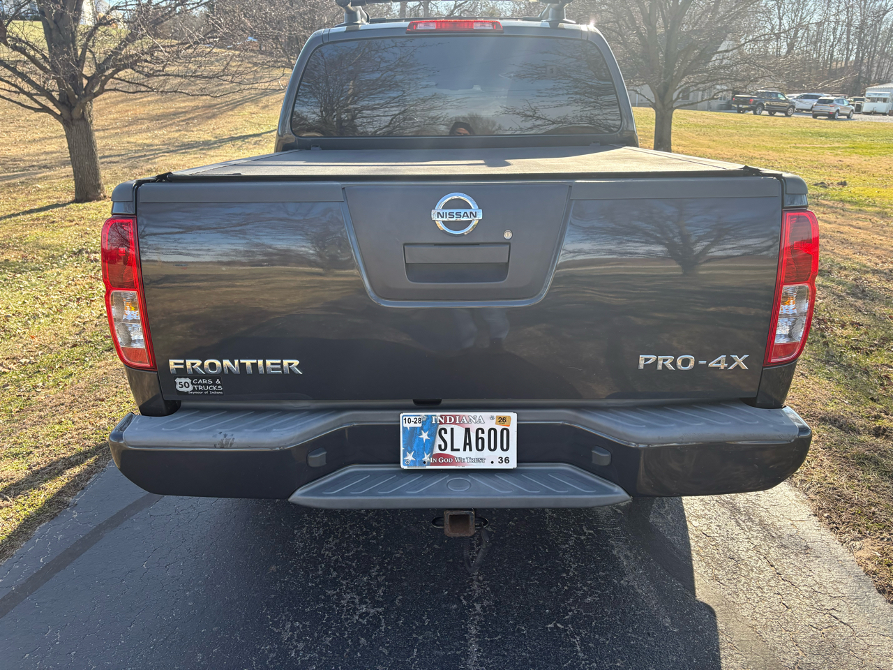 Nissan Frontier 4WD Crew Cab SWB Auto PRO-4X 2012