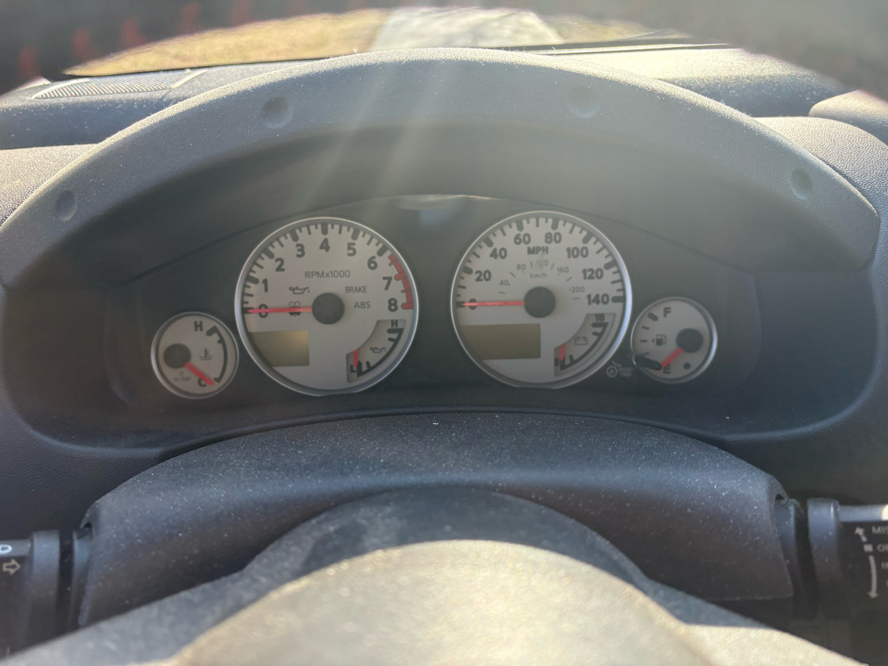 Nissan Frontier 4WD Crew Cab SWB Auto PRO-4X 2012