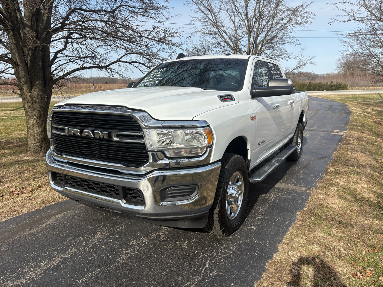 RAM 2500 Big Horn 4x4 Crew Cab 6'4" Box 2019