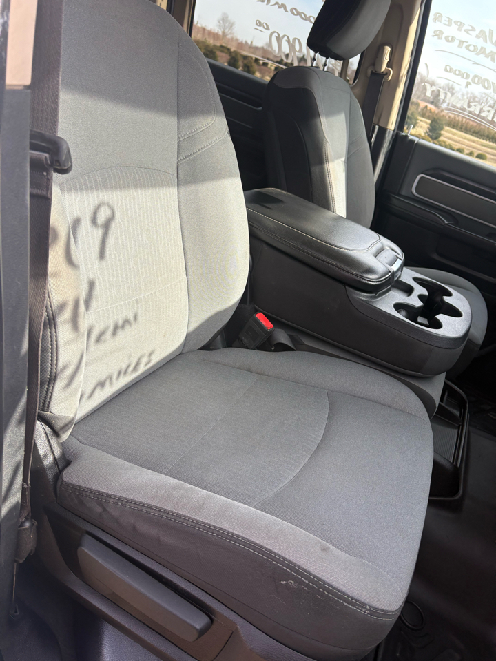 RAM 2500 Big Horn 4x4 Crew Cab 6'4" Box 2019