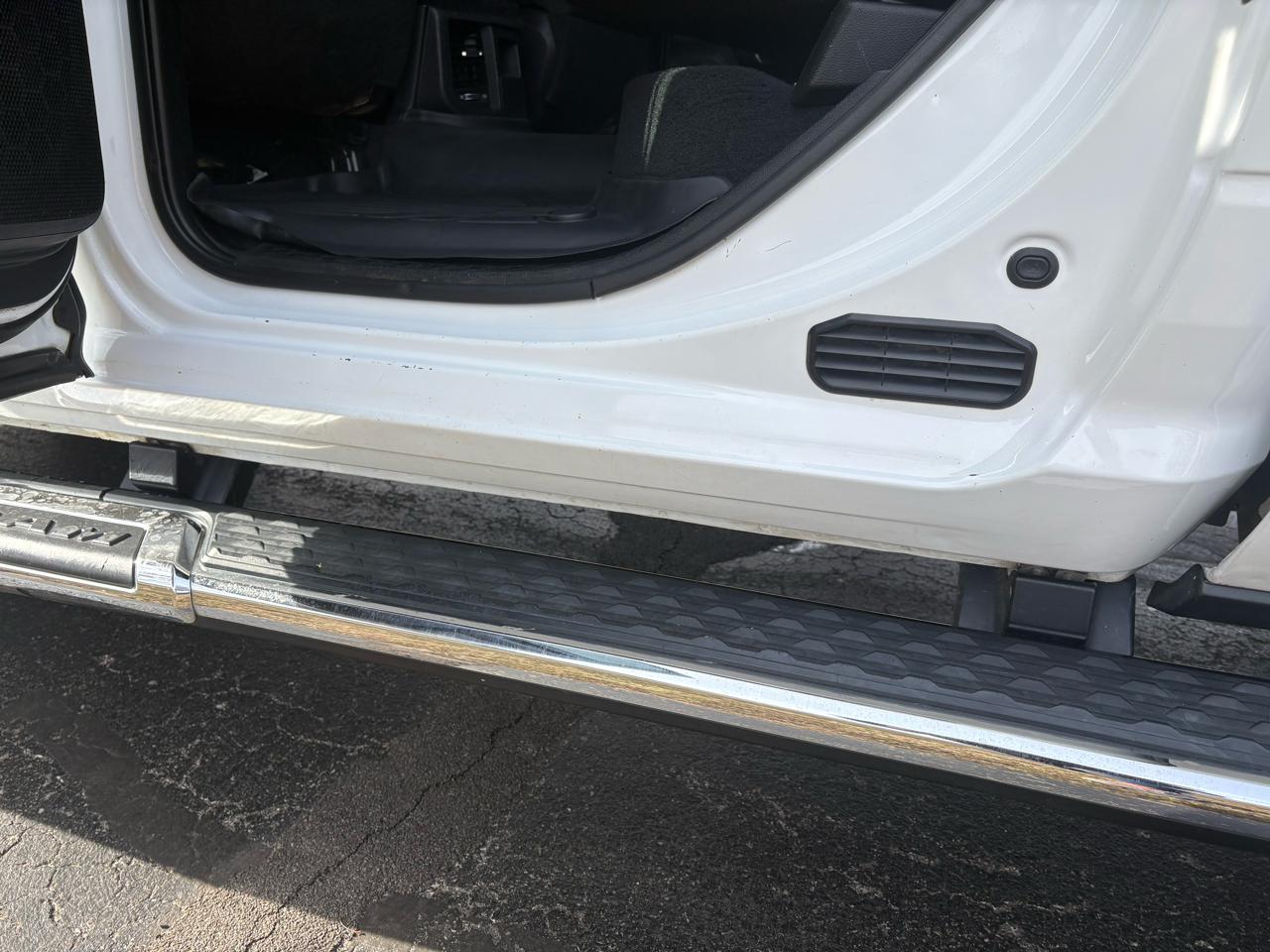 RAM 2500 Big Horn 4x4 Crew Cab 6'4" Box 2019