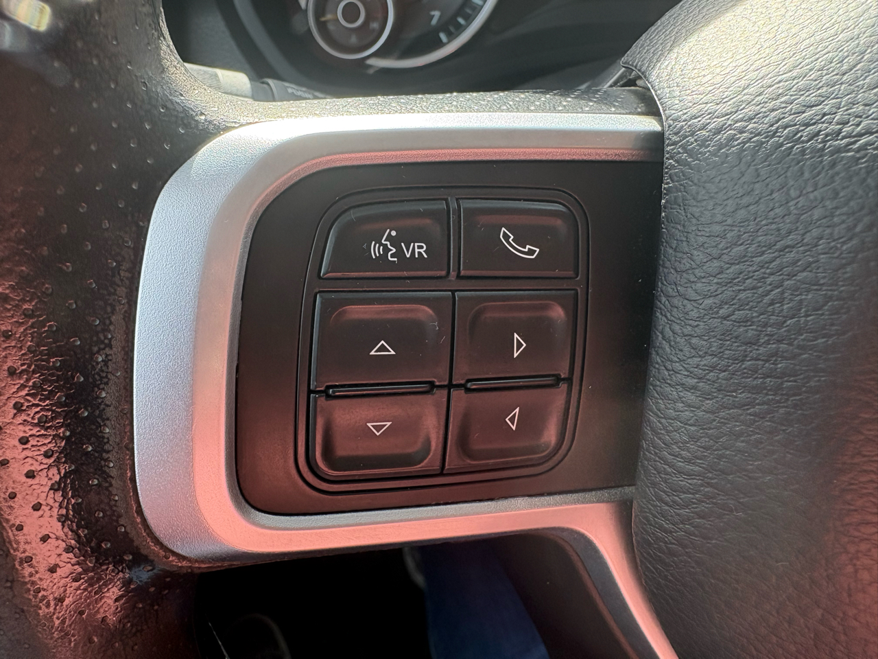 RAM 2500 Big Horn 4x4 Crew Cab 6'4" Box 2019