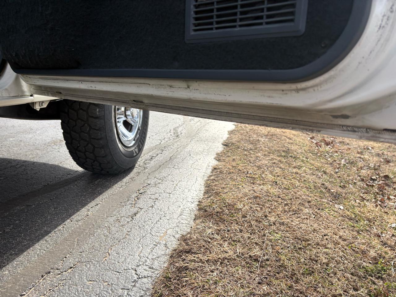 Ford Bronco 2dr Wagon 1991