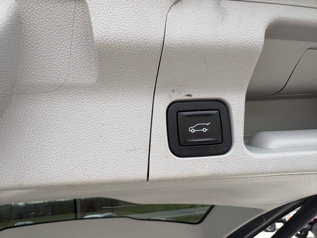 GMC Acadia AWD 4dr SLT w/SLT-1 2018