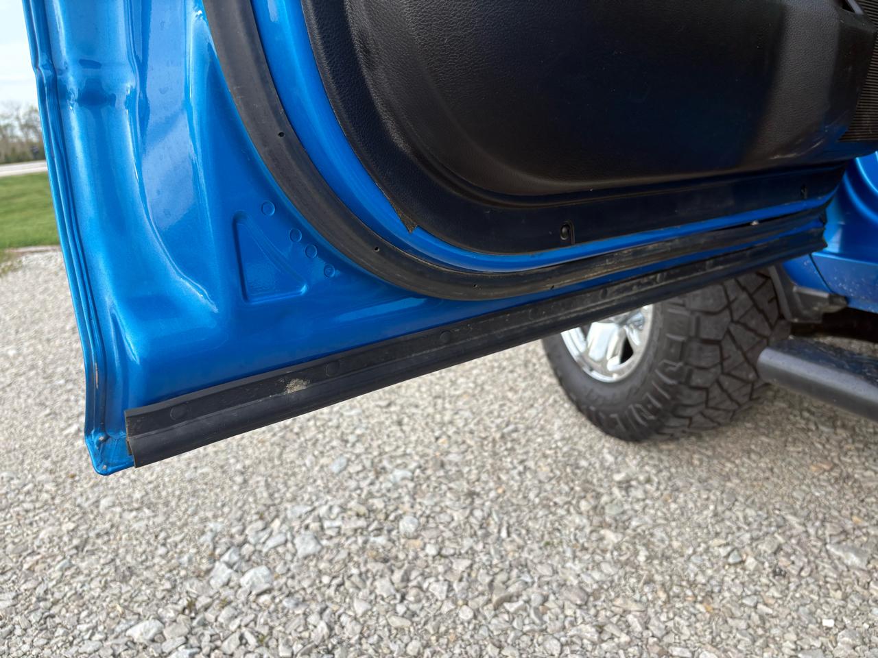 RAM 2500 Tradesman 4x4 Crew Cab 6'4" Box 2022