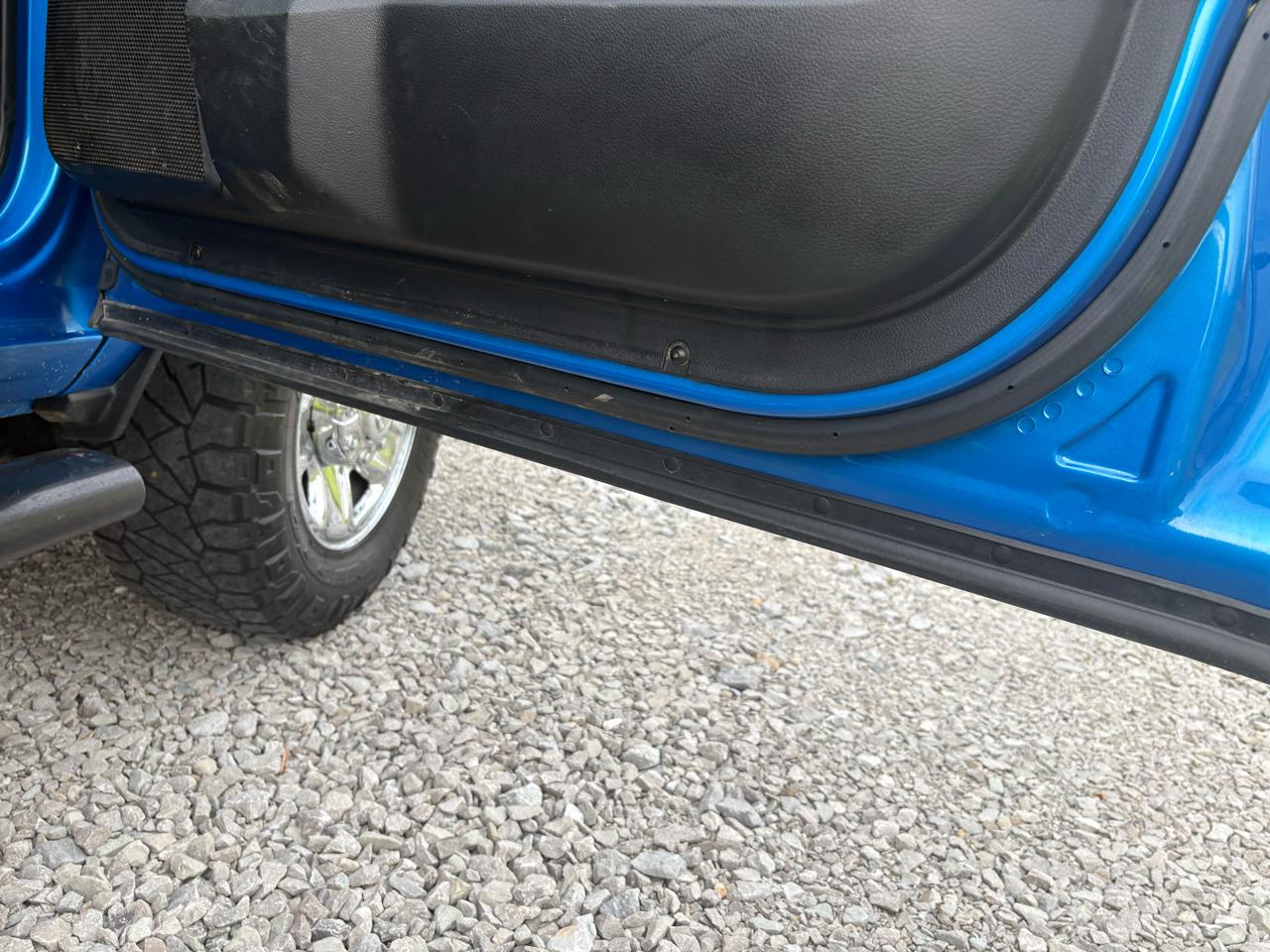 RAM 2500 Tradesman 4x4 Crew Cab 6'4" Box 2022