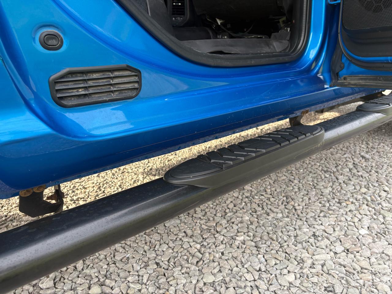 RAM 2500 Tradesman 4x4 Crew Cab 6'4" Box 2022