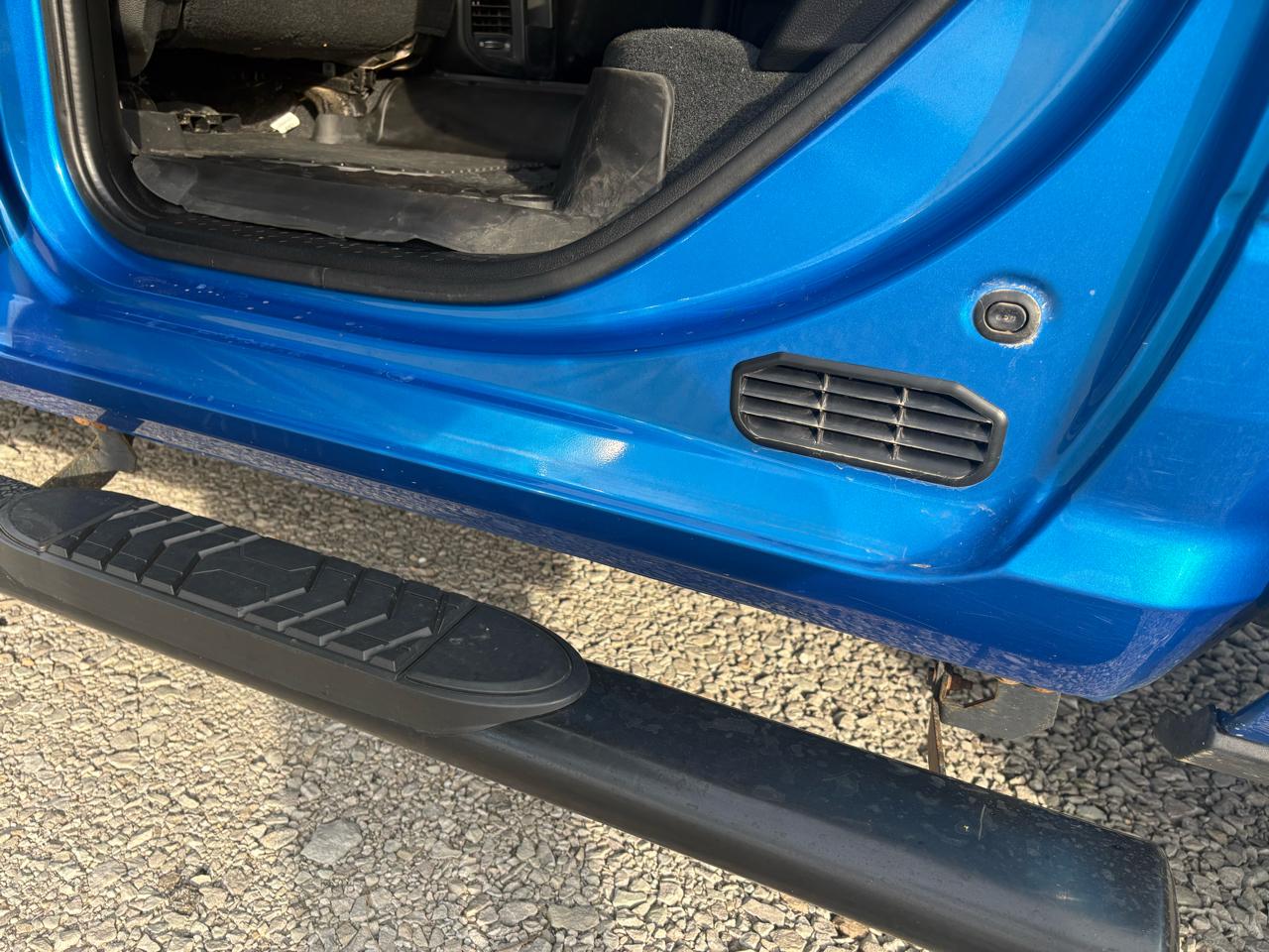 RAM 2500 Tradesman 4x4 Crew Cab 6'4" Box 2022